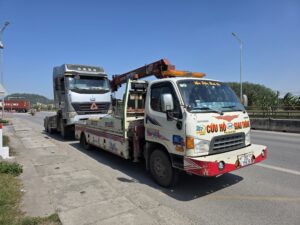 Cứu Hộ Xe Tải Xe Đầu Kéo Tại Ninh Bình